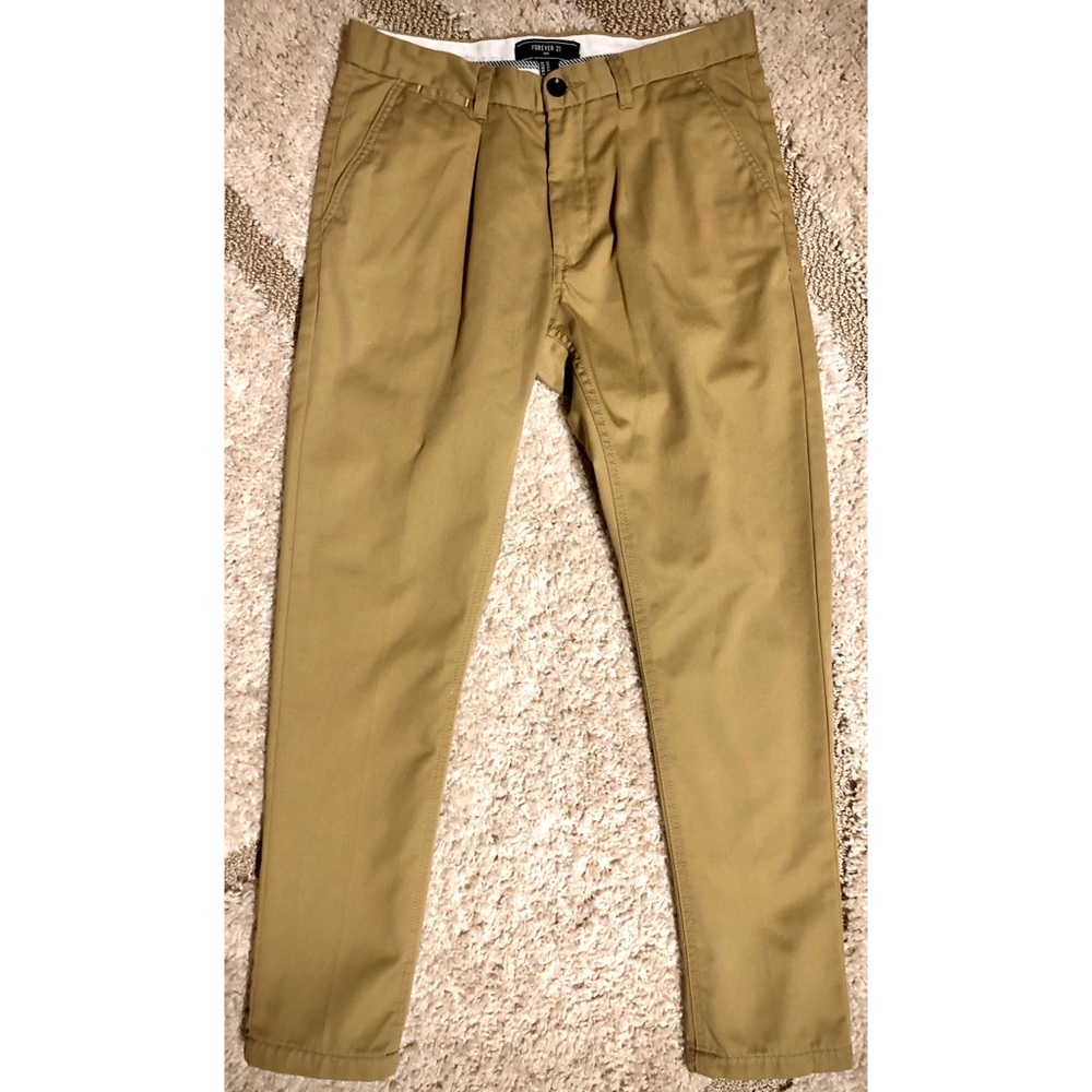 Men’s Khaki Pants, Size 31, Great Condition